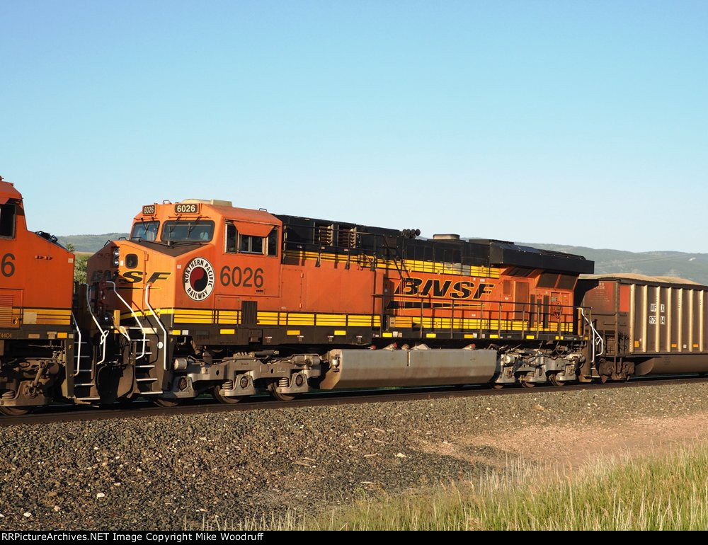 BNSF 6026